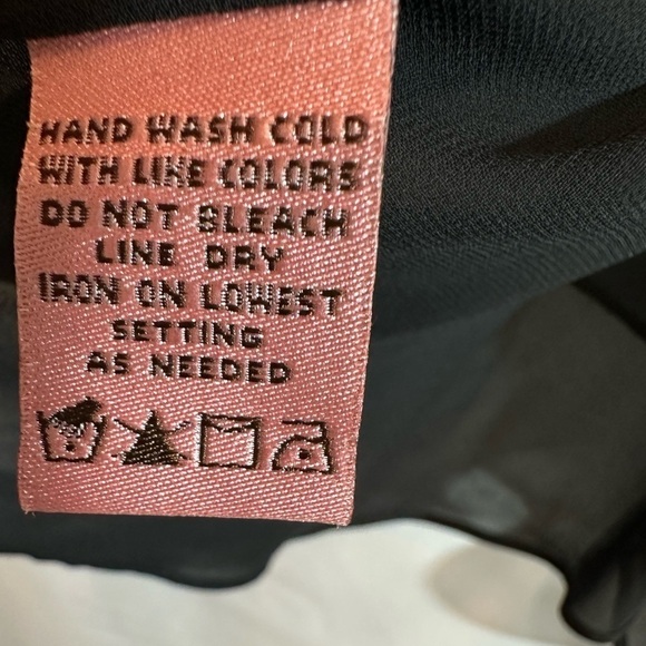 Bandolino Womens Size 4 Blouse Asymmetrical Hem Fairly Lace Trim Top Ribbon Bow - Picture 13 of 14